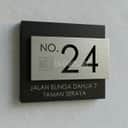 UMAKE Custom made Stainless Steel House Plate Address Nombor Rumah Tanda Rumah门牌 Modern Metal 3D Boxed House Number Fold view 3