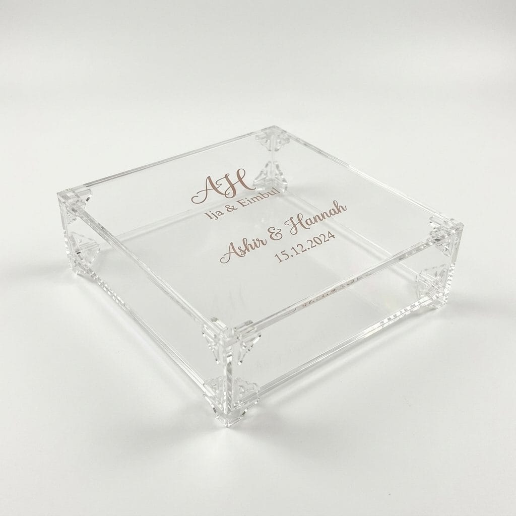 Acrylic Gift Box (Hantaran/Mas Kahwin)